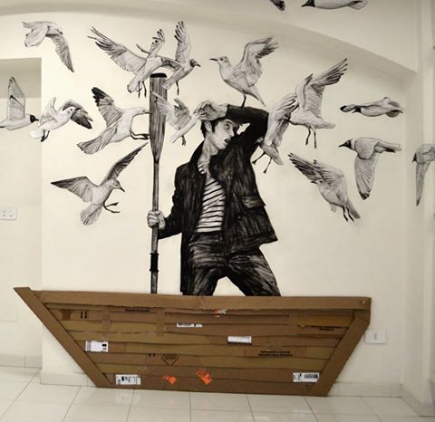 Веселый стрит-арт от Levalet Веселый стрит-арт от Levalet
